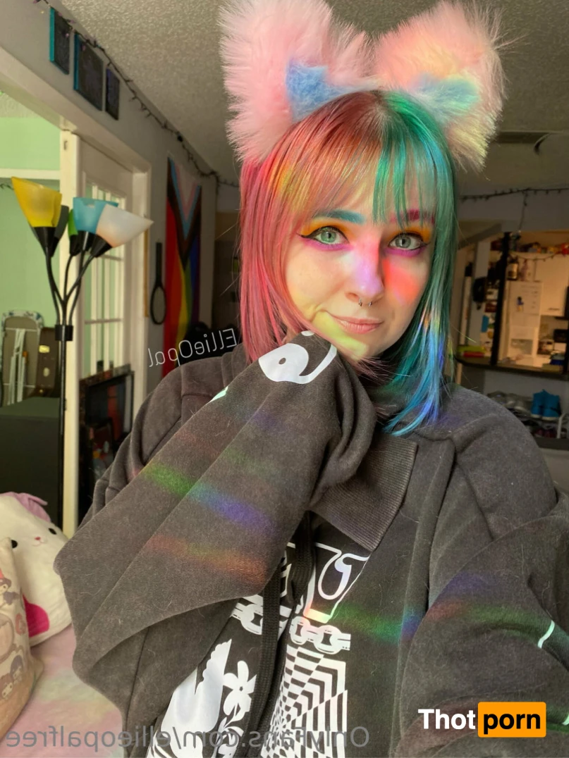 Ellie Opal FREE 12185449