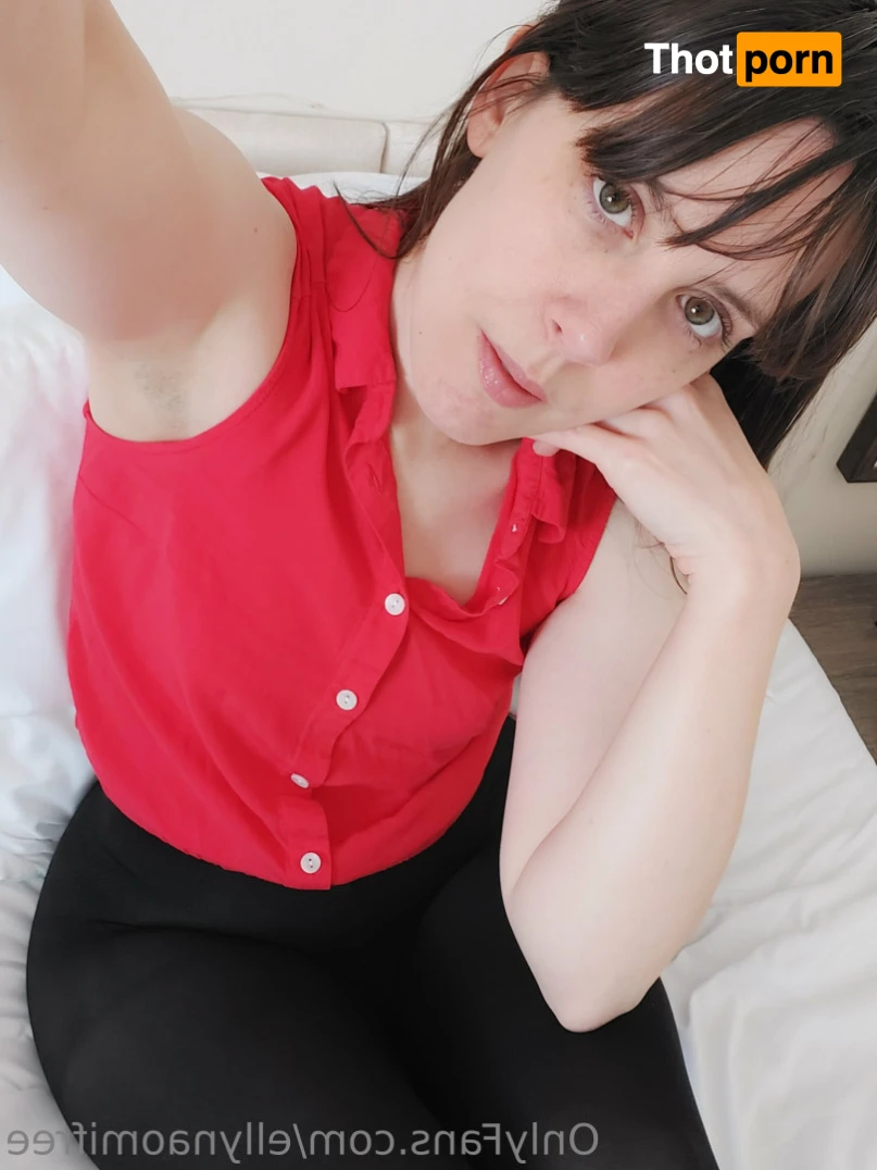 Elly Naomi FREE 12178744