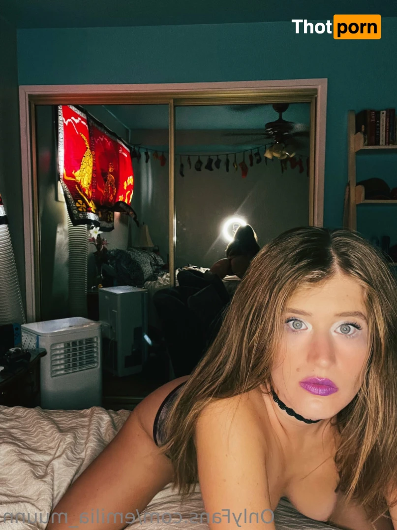 Emilia Moon 12112380