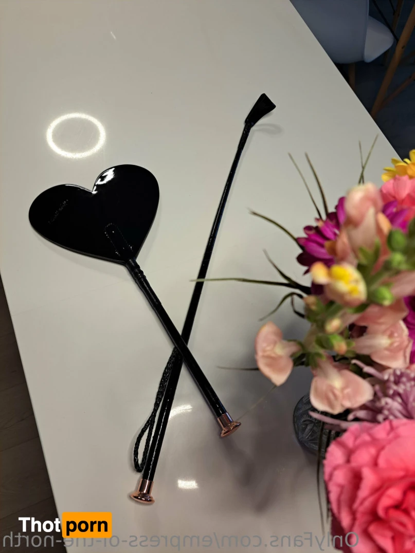 Empress 🐷 11892391