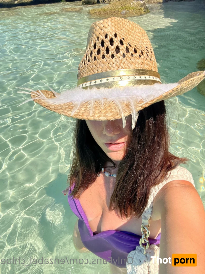 enzabel_chloe 11826554