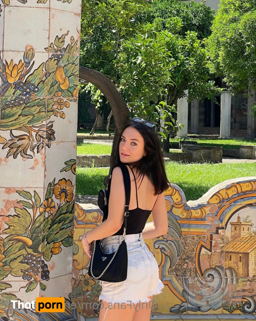 enzabel_chloe 11827636