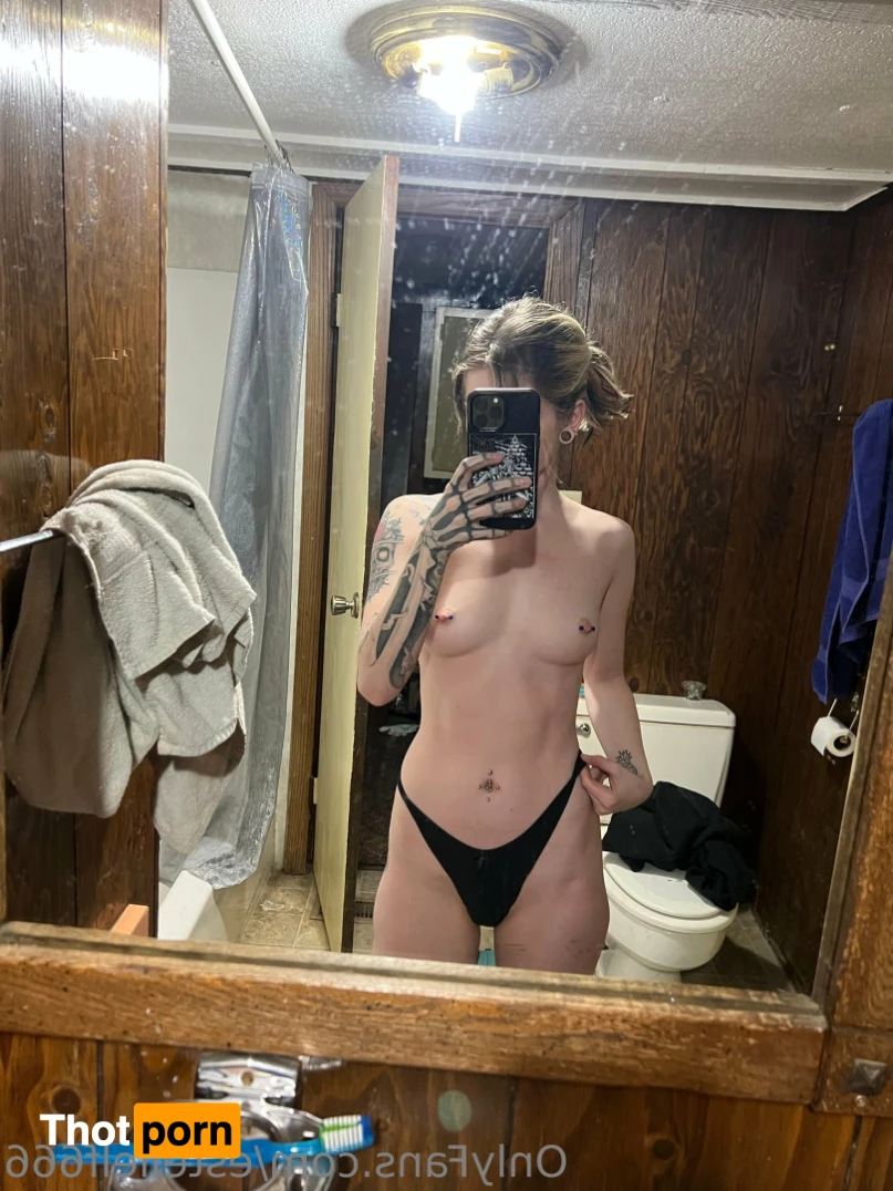 (っ◔◡◔)っ 👻 Estell Elf 👻 10859085