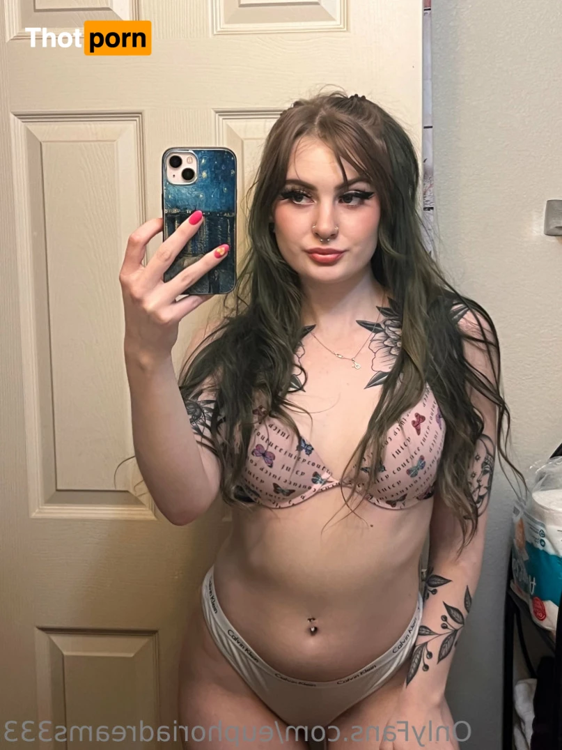 Fairy 🧚🏼‍♀️ 16530045