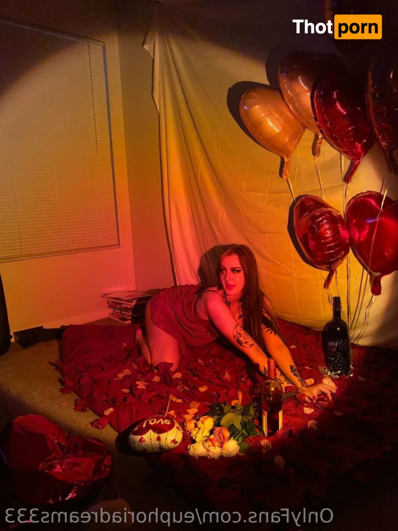 Fairy 🧚🏼‍♀️ 16530175