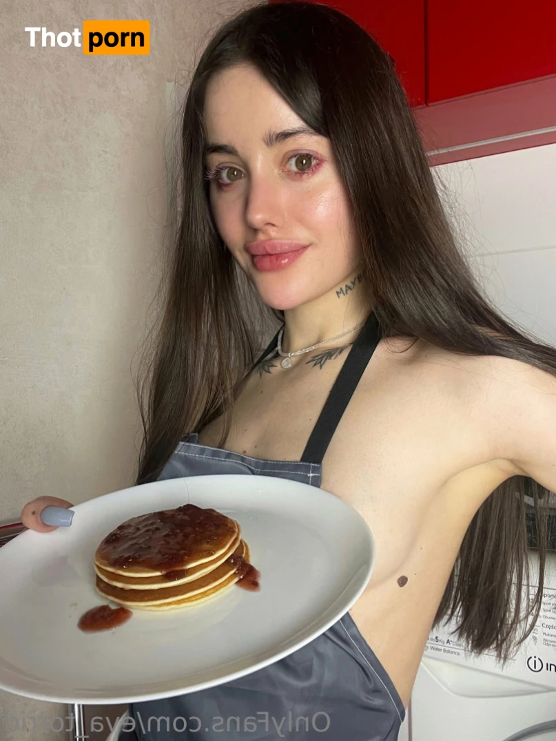 Eva Torrid😻 16519416