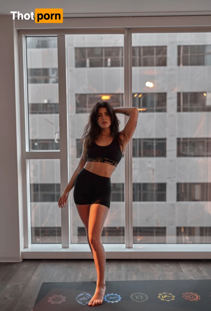 Evolve with Kay 16490066