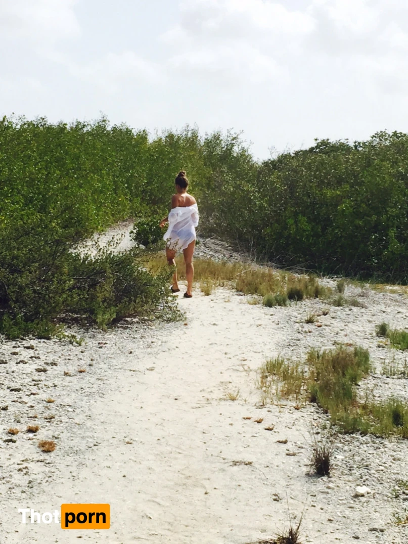 Evolve with Kay 16490413