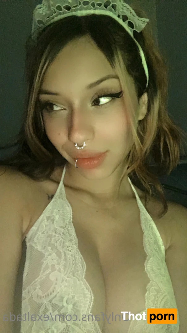 𝑬𝒙𝒂𝒍𝒕𝒂𝒅𝒂♡ 16485588