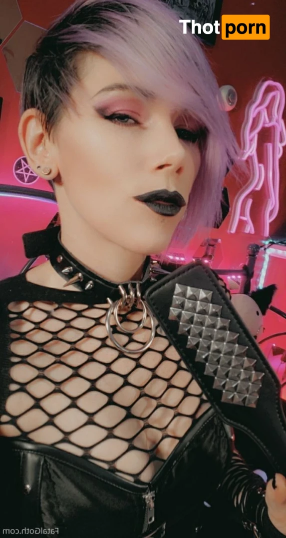 FatalGoth Free Account 16467582