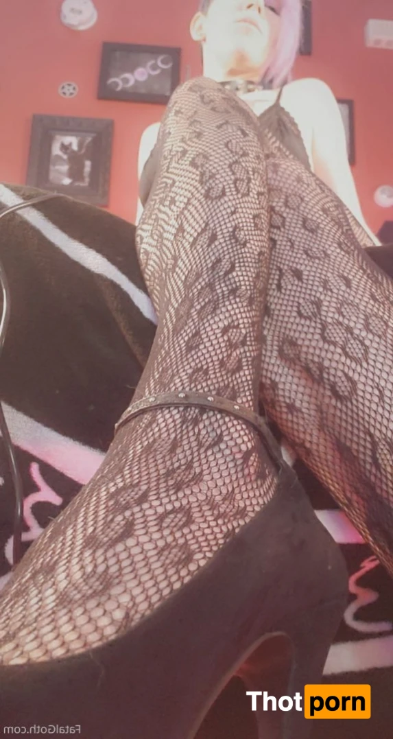 FatalGoth Free Account 16467786