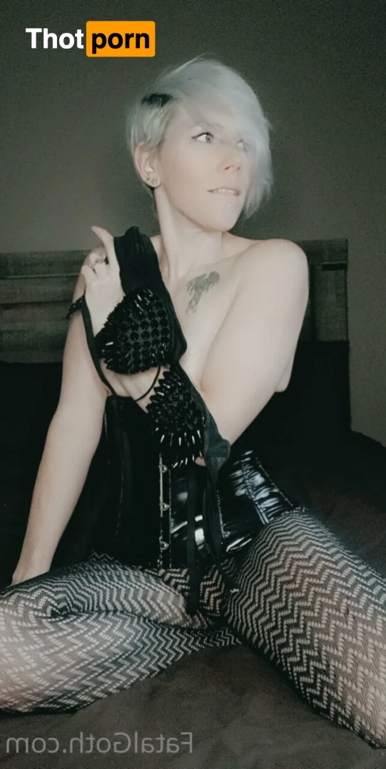 FatalGoth Free Account 16467895