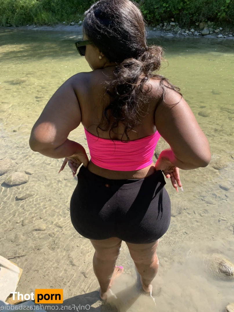 FAT BOOTY BAE 16466902