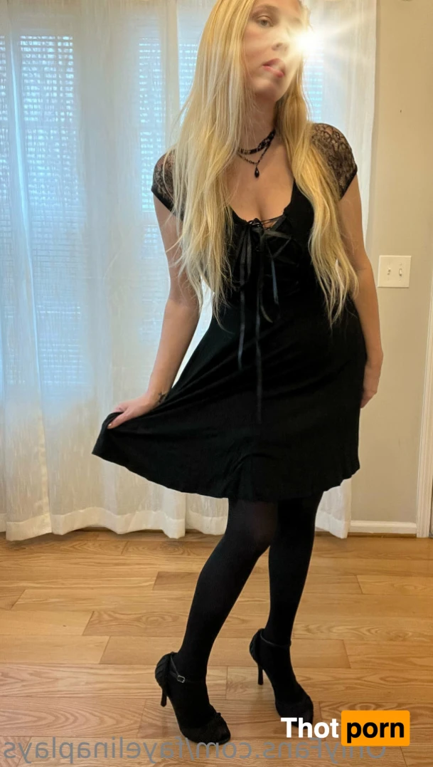 Fayelina! 🧚🏻🍓📷 16442441