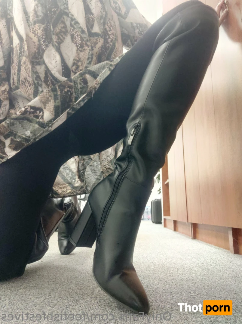 FeetishFestives 16441643