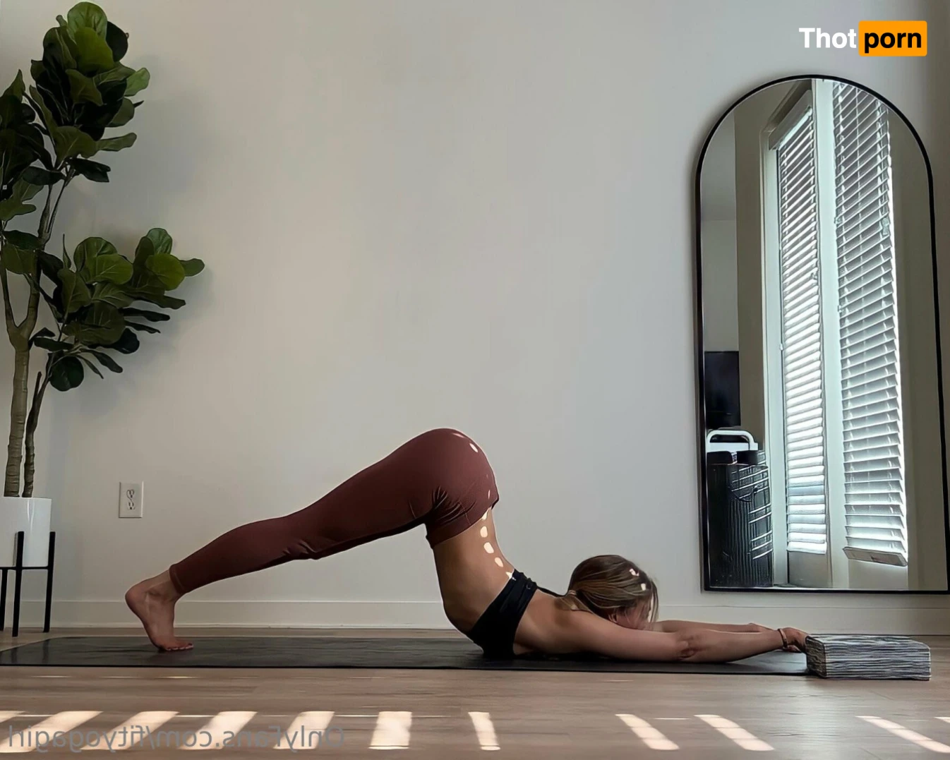 Fit Yoga Girl ✨ 16358160