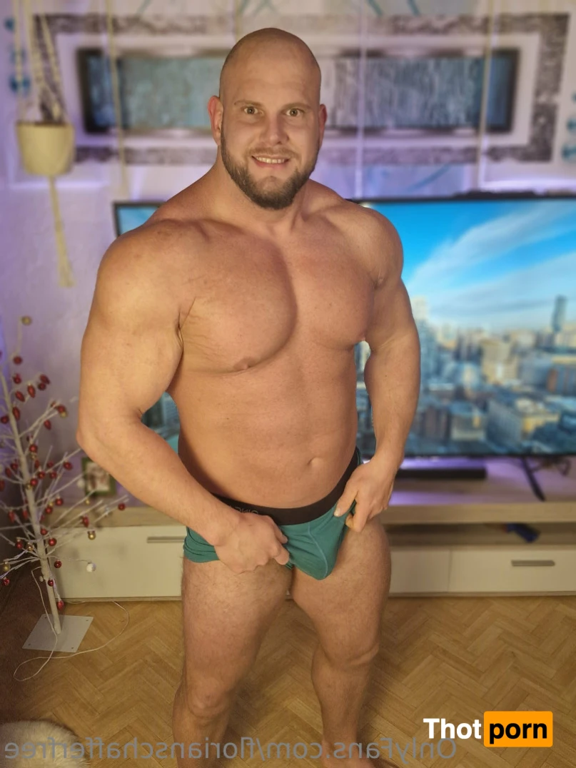 Florian_Schaffer_free 16349130