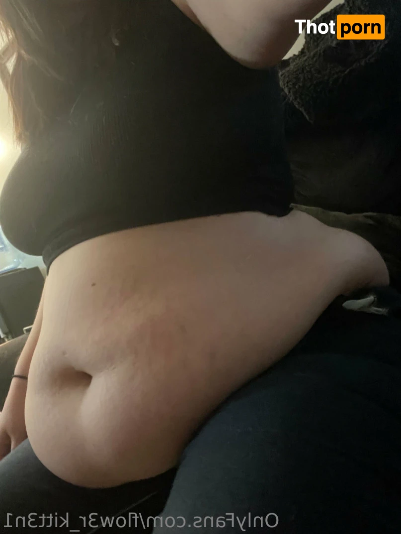 flow3r_kitt3n1 16348331