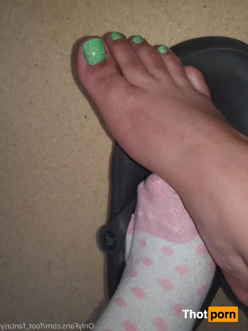 Foot_fantasy 16337105