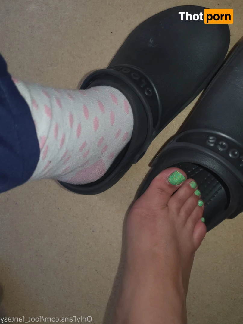 Foot_fantasy 16337439