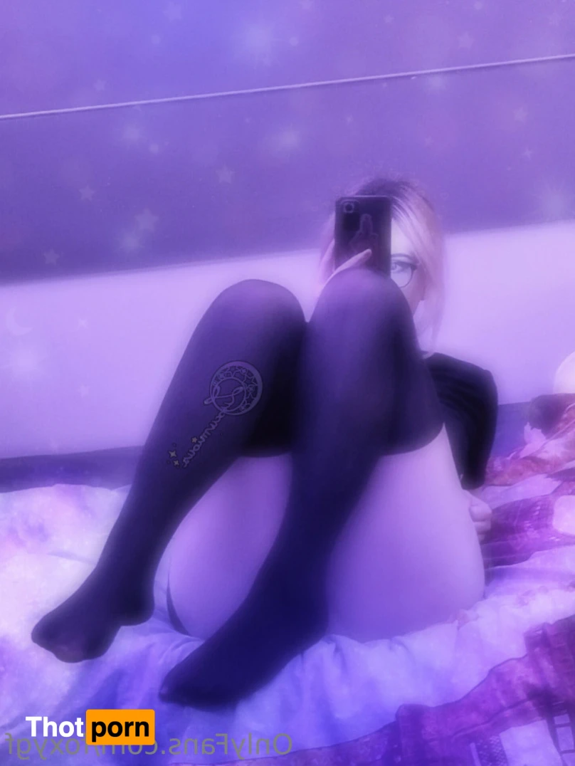 Lux  .ೃ࿐ 16302905