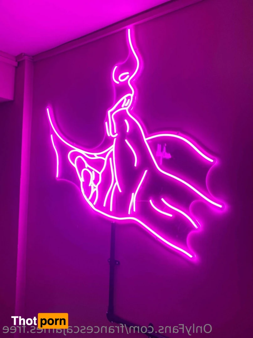 Francesca James 16298382