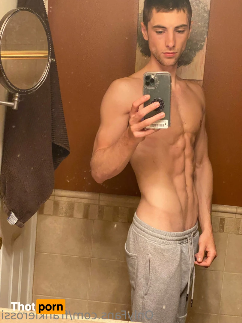 Frankie Rossi 16291873