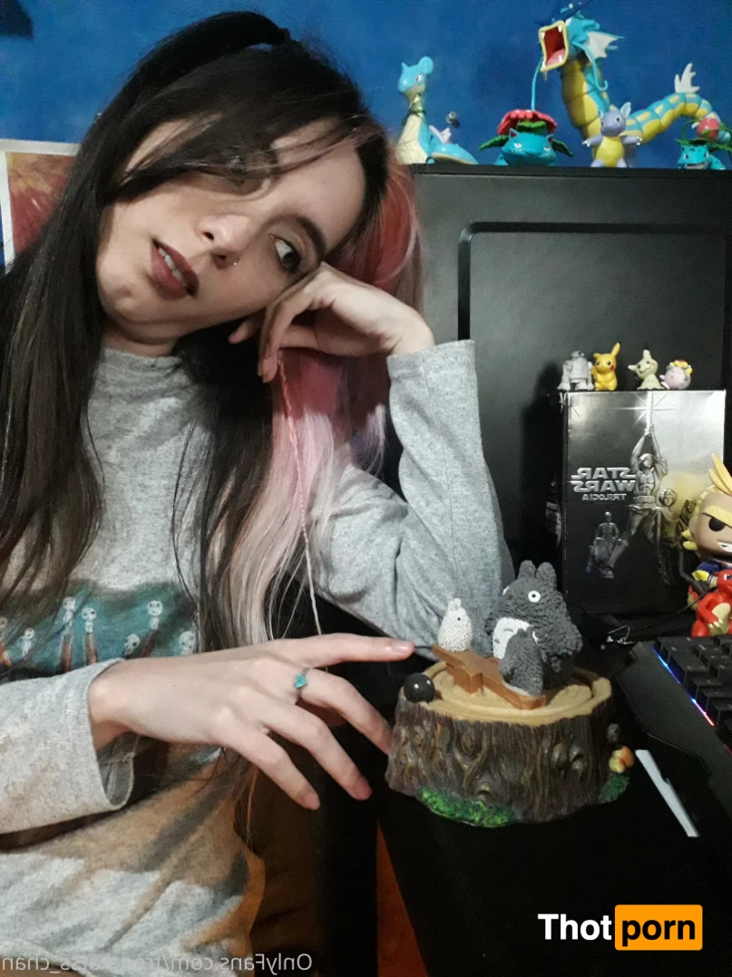 FREE Katss Kawaii SG (chan) Top 6.2 % 11093335