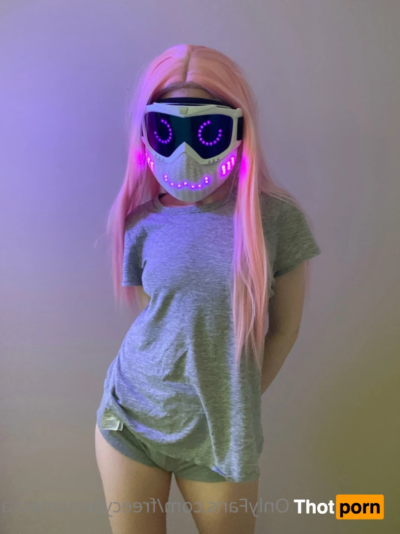 CyberVanessa FREE 16259583