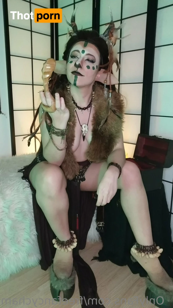 Free Fancy Cham 16258652