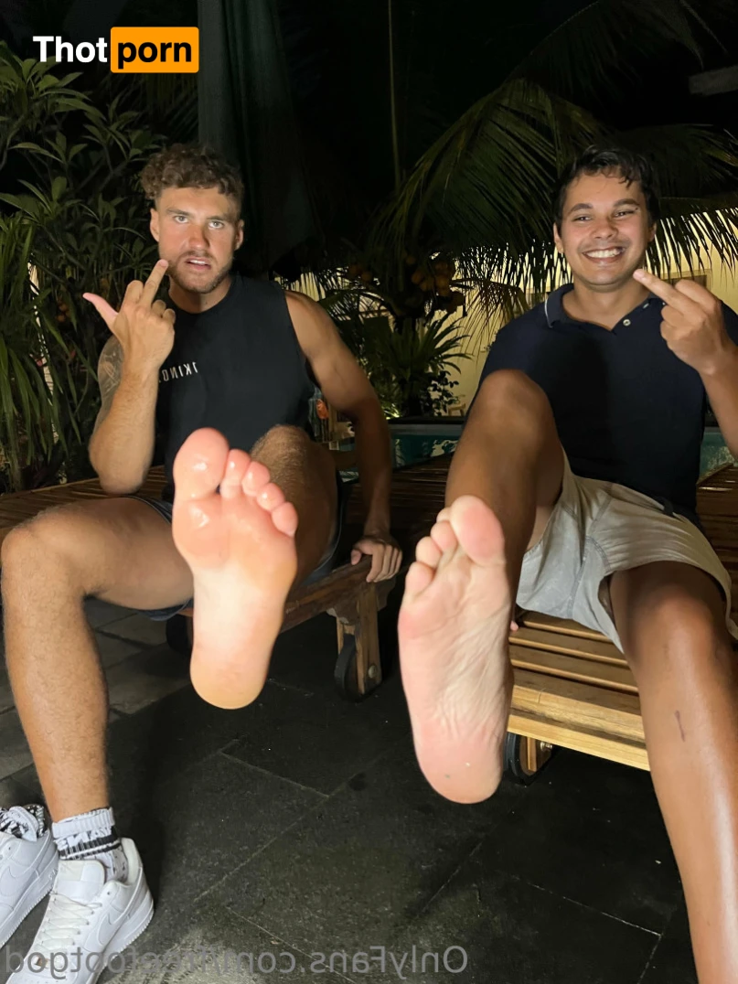 FREEfootGod 16258149