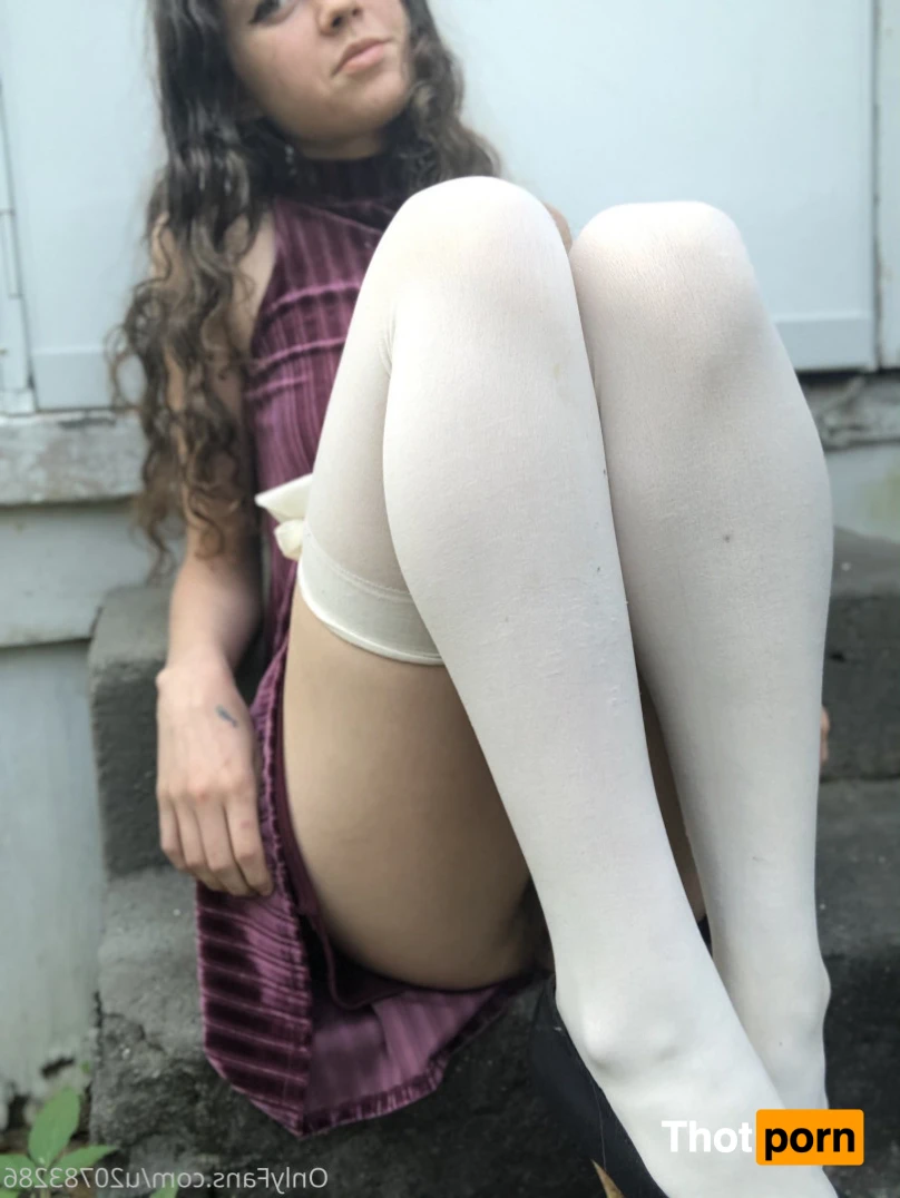 friskyfaerie 🫧 15647783