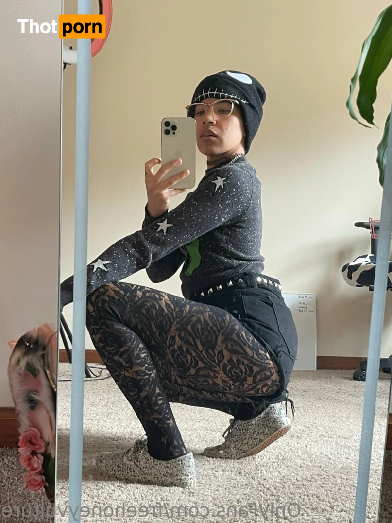 FreeHoneyVulture 16257141