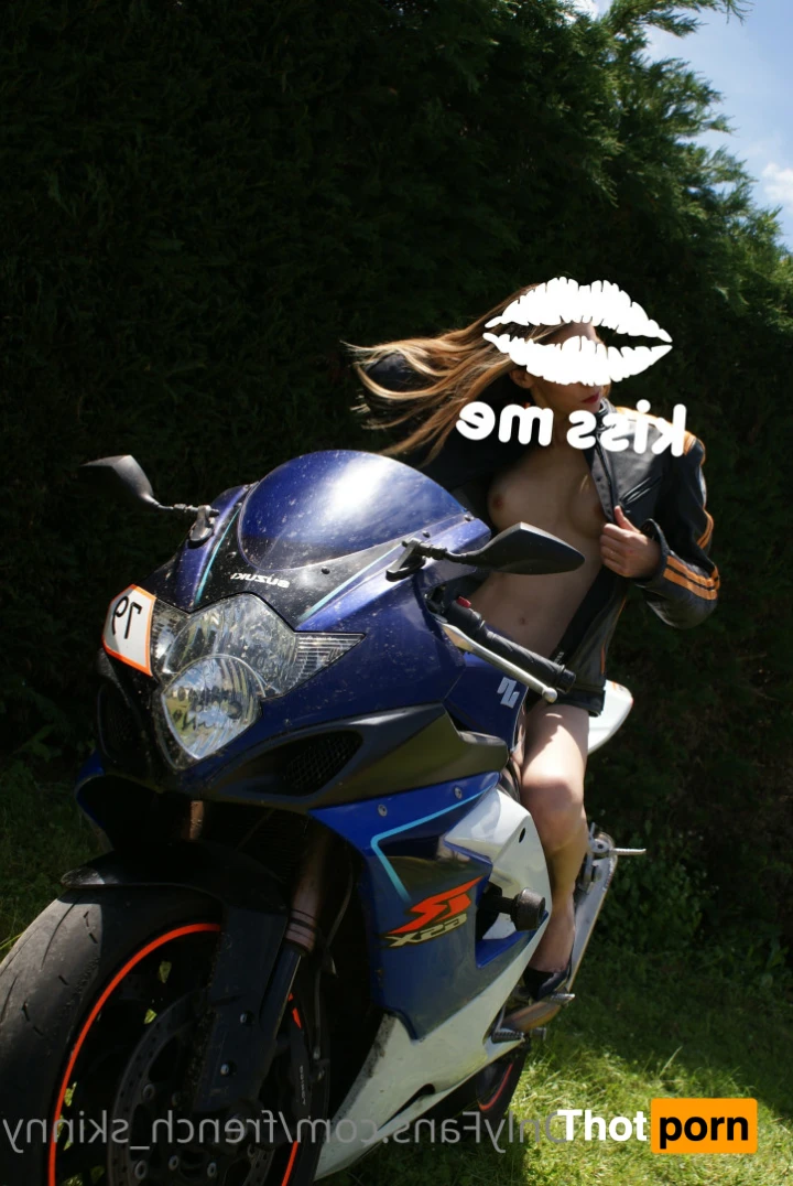 French_skinny 16224391