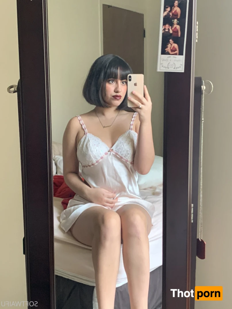 stella and vivienne 16168981