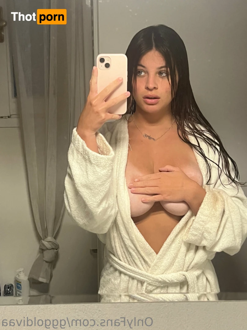 Delfi Martinez 16138285