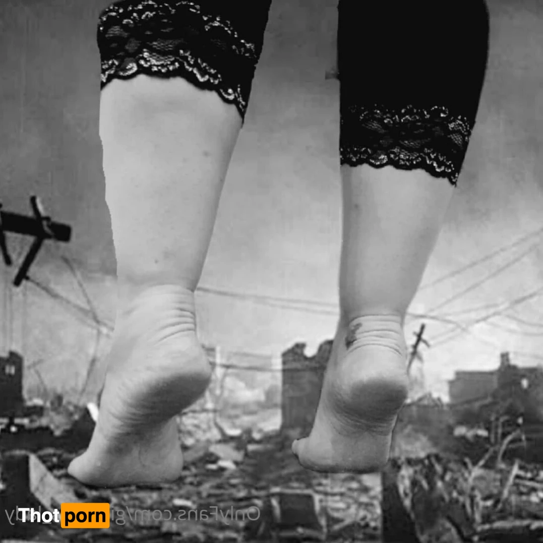 giantess_lady 15646947