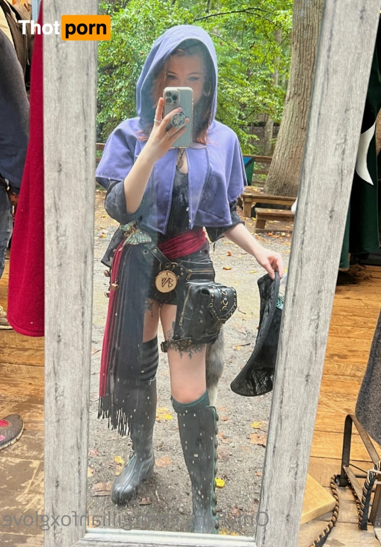 Gillian Foxglove 16061678