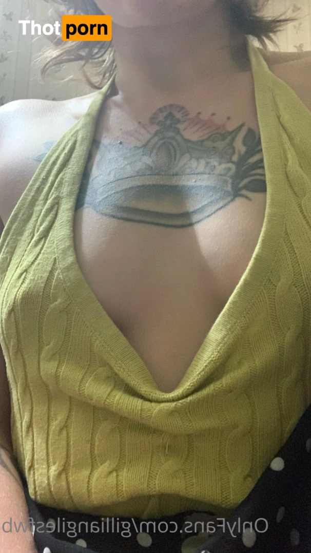 Gillian Giles 16055310