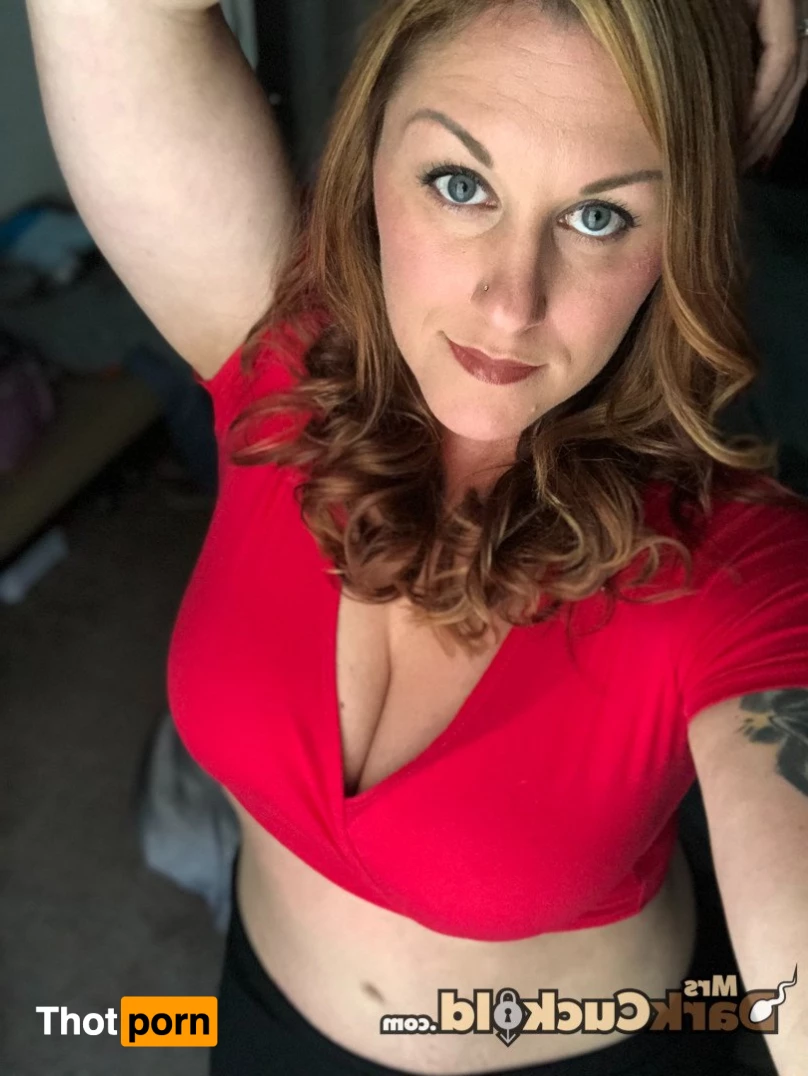 MrsDarkCuckold 845890