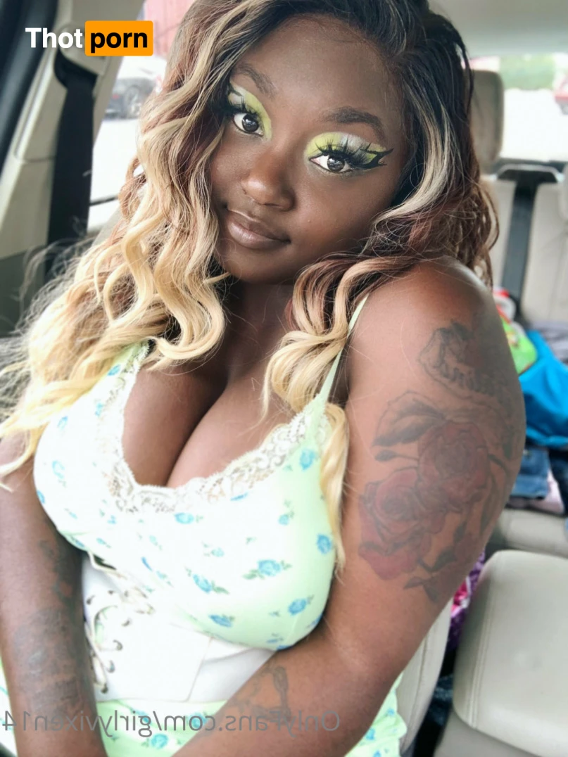 ✩*  🎀  𝐸𝒷💙𝓃𝓎 𝓌𝒶𝒾𝒻𝓊  🎀  *✩ 16038192