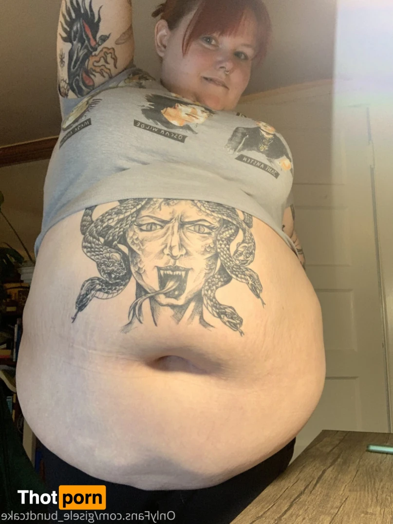 Gisele Bundtcake 16021995