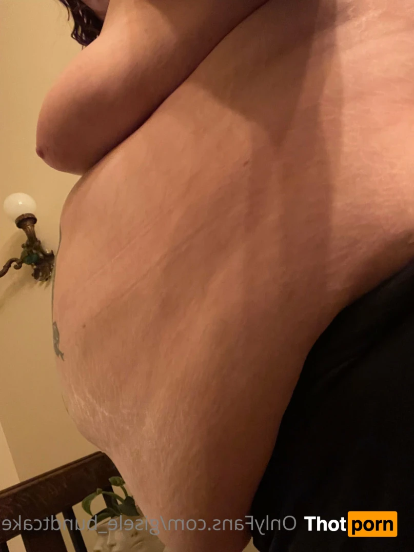 Gisele Bundtcake 16022620