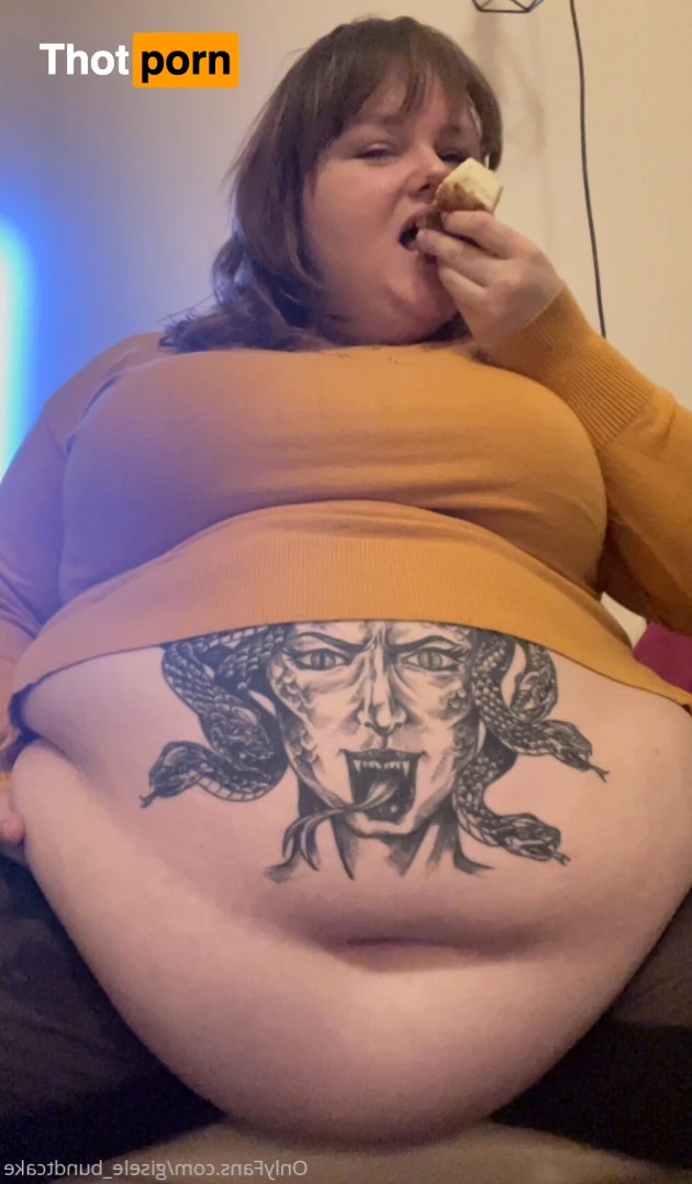 Gisele Bundtcake 16022641