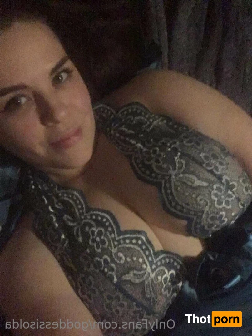 GoddessIsolda 15944330