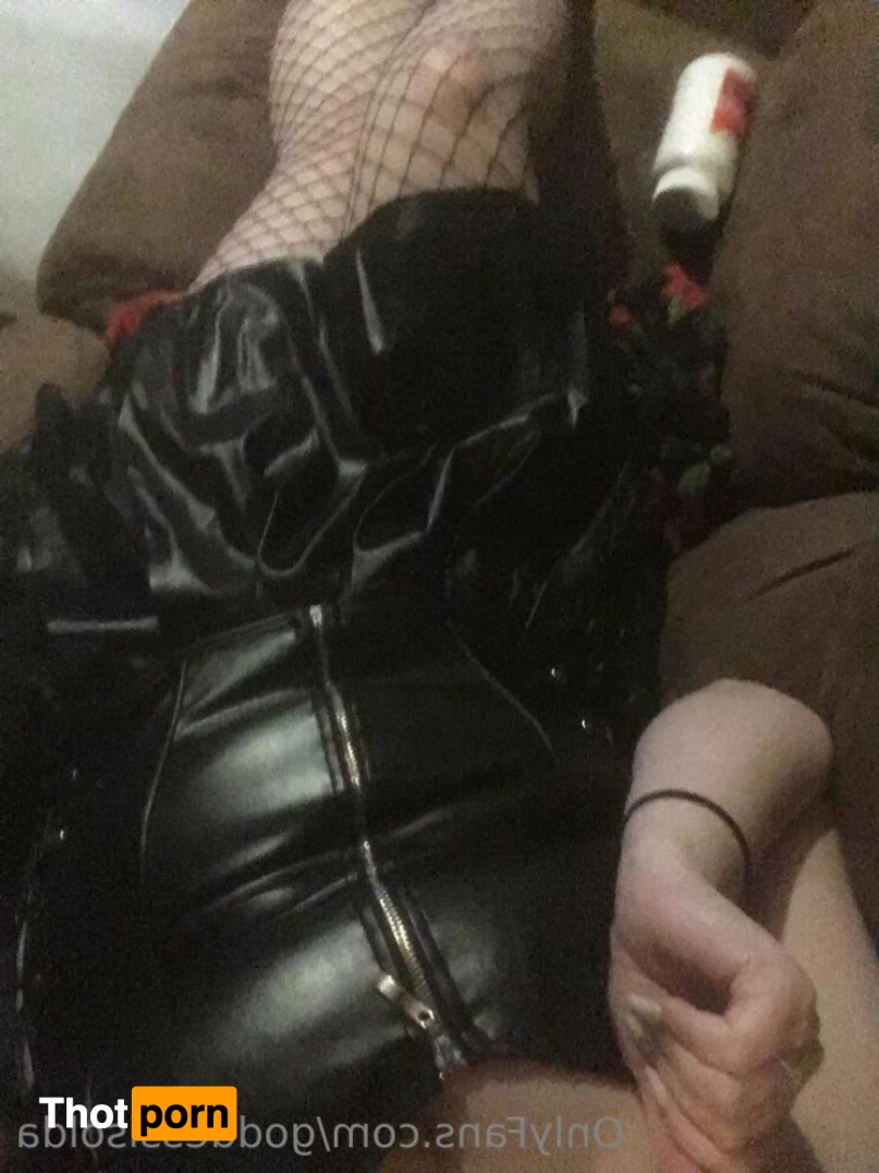 GoddessIsolda 15944387