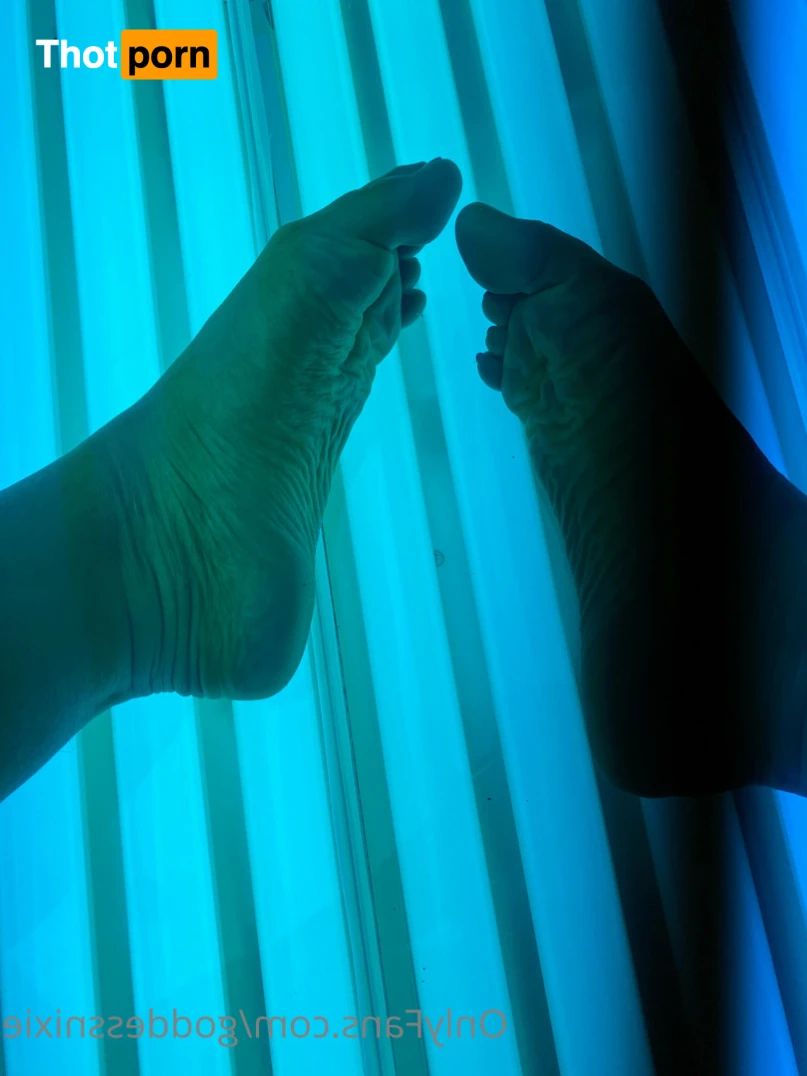 Goddess Nixie ♡ 15868469