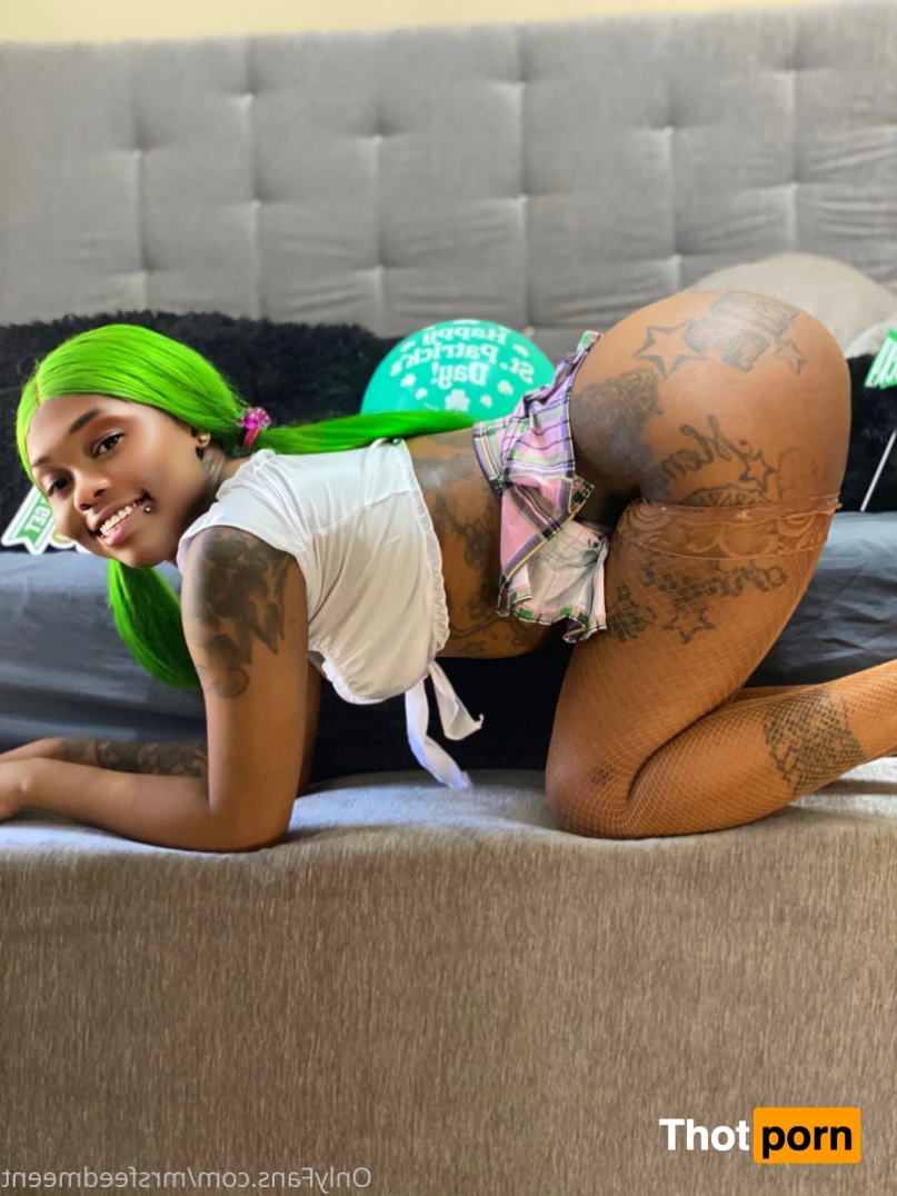 FREAKIEST EBONY CYBER GIRL ONLINE 🍆😝 6191856