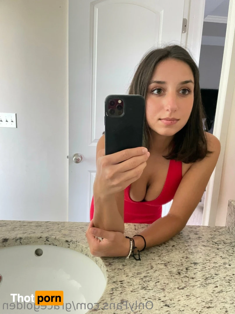 Grace Golden 15733305