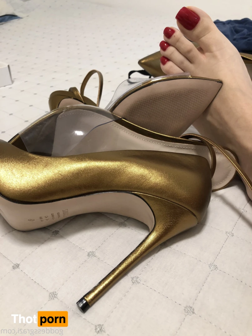 Goddess Grazi 15725707